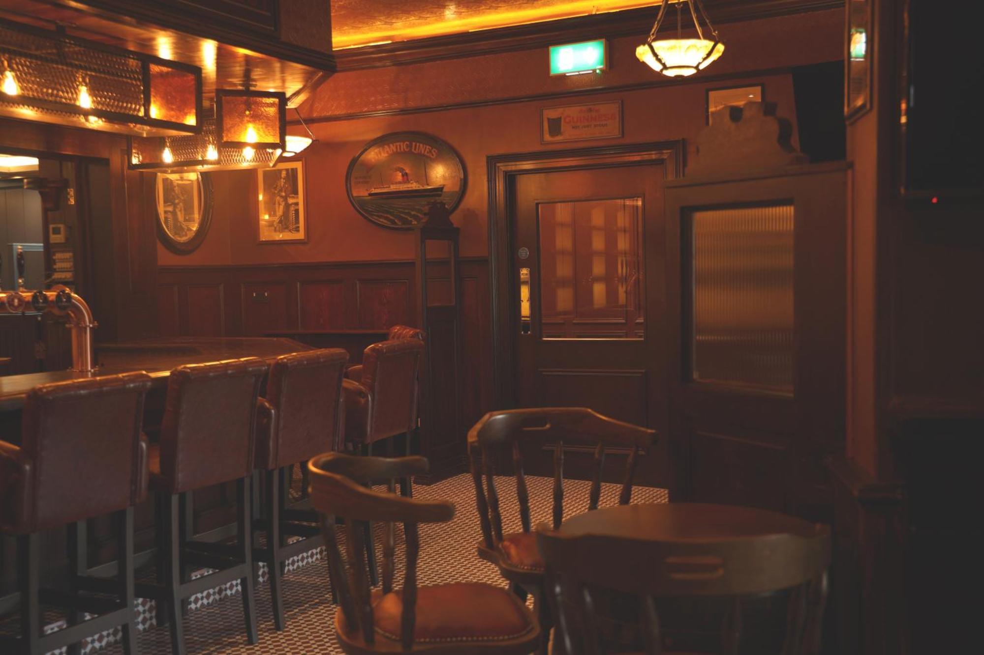 The Coachmans Inn Roscommon Bagian luar foto
